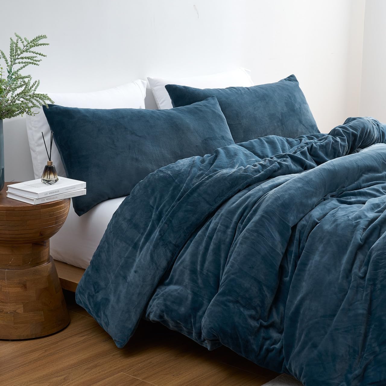Coma Inducer Near Suffocation Xtra Oversized King Comforter Set - Pond