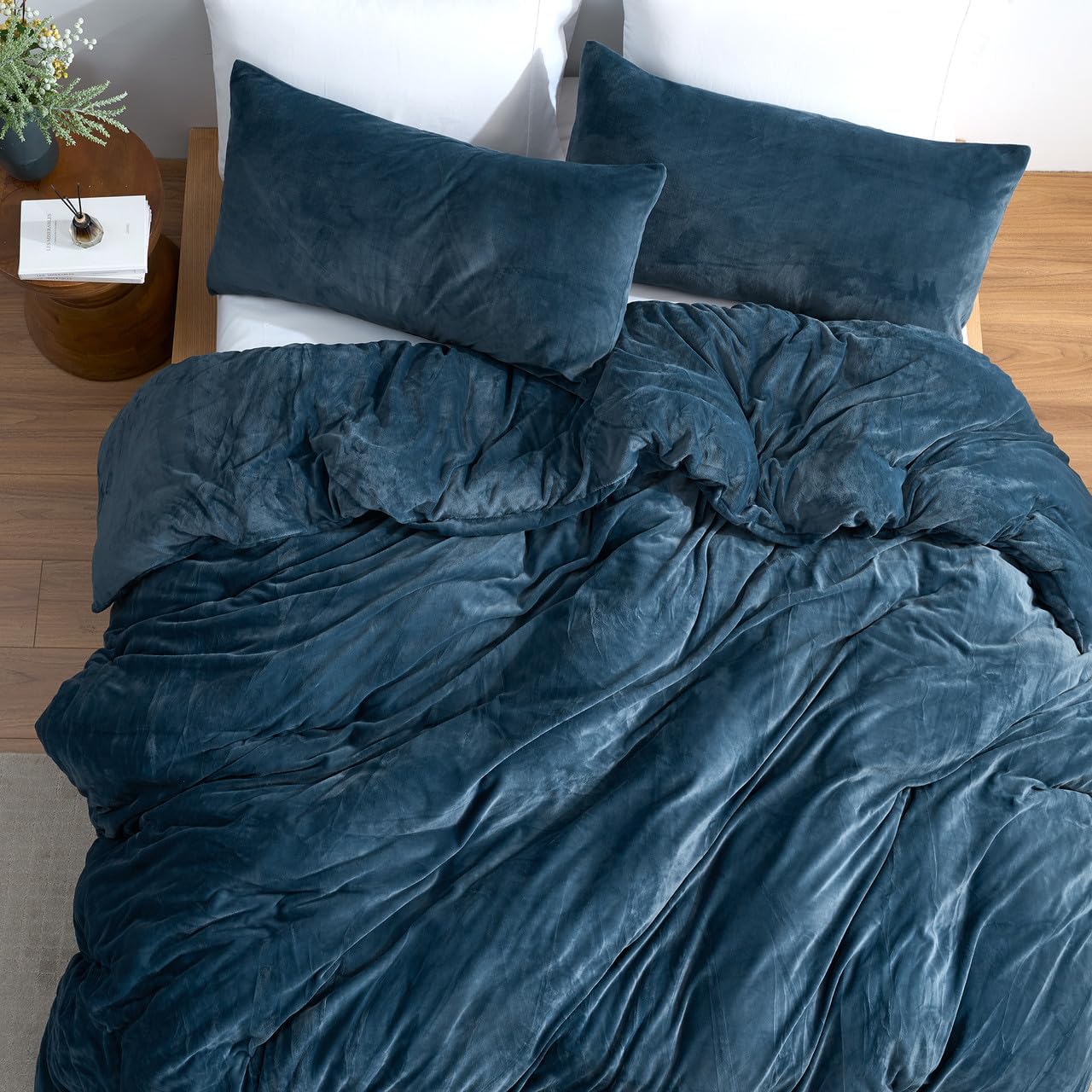Coma Inducer Near Suffocation Xtra Oversized King Comforter Set - Pond